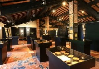 Terra Rossa – House of Architectural Ceramics